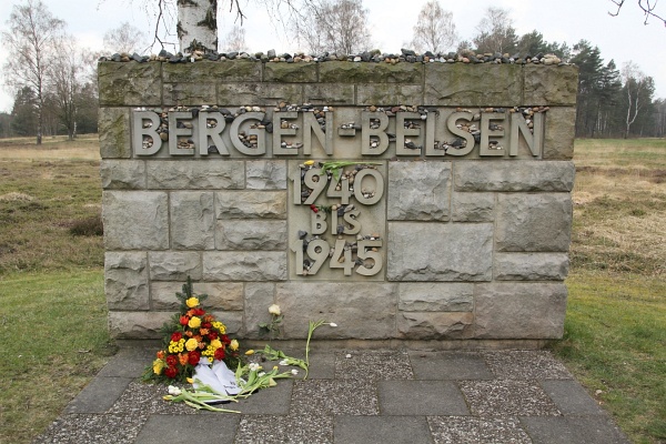 Bergen-Belsen   104.jpg